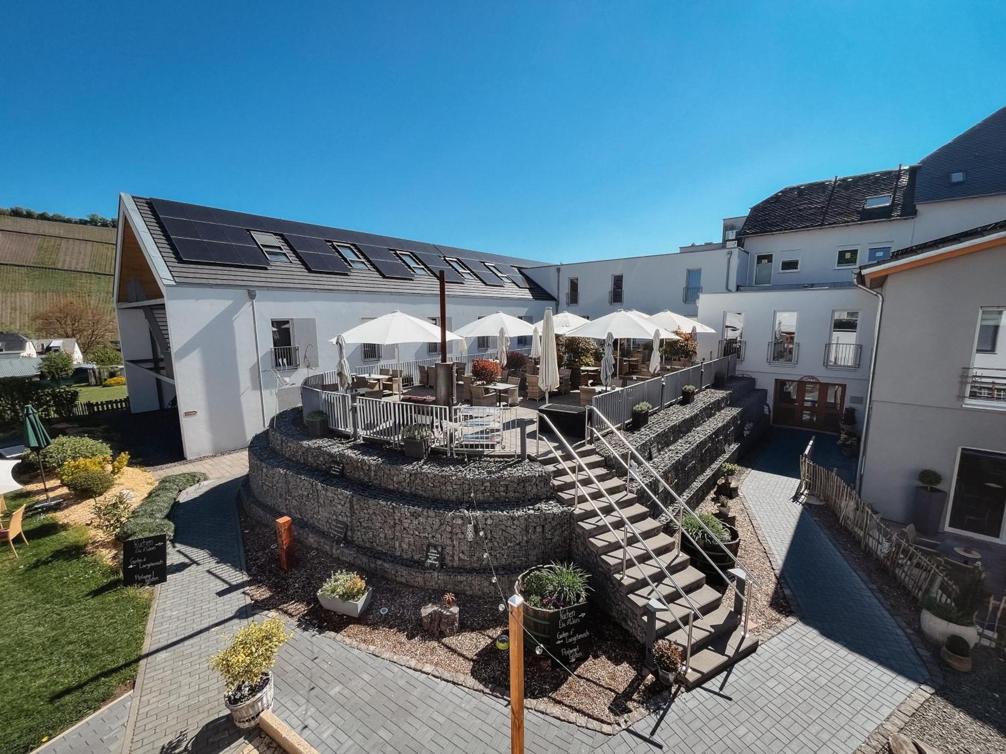 Hotel Restaurant Zur Marienburg Pünderich Екстериор снимка